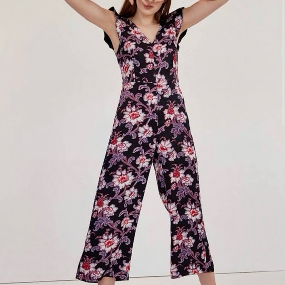 Club Monaco Pants - 2/$25 Club Monaco Denay Floral Wide Leg Cropped Jumpsuit